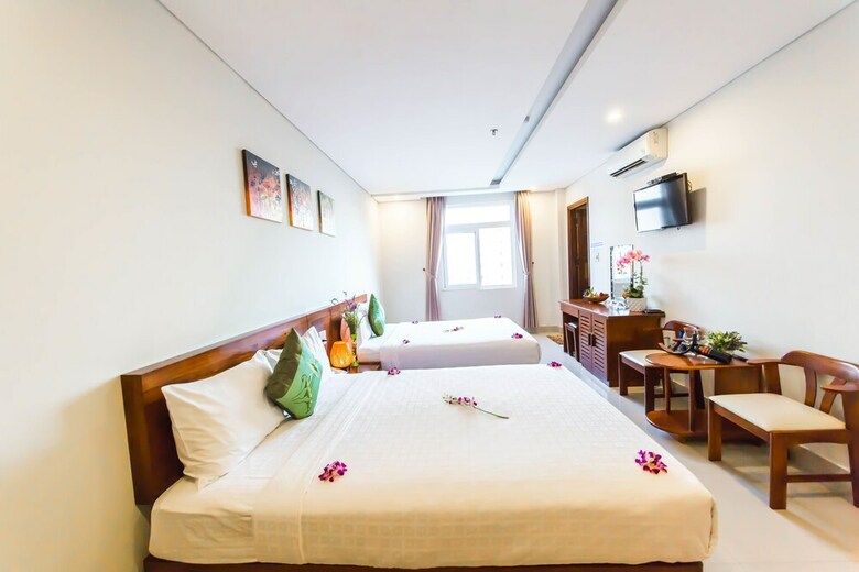Hotel Suite de Ville Da Nang Beach