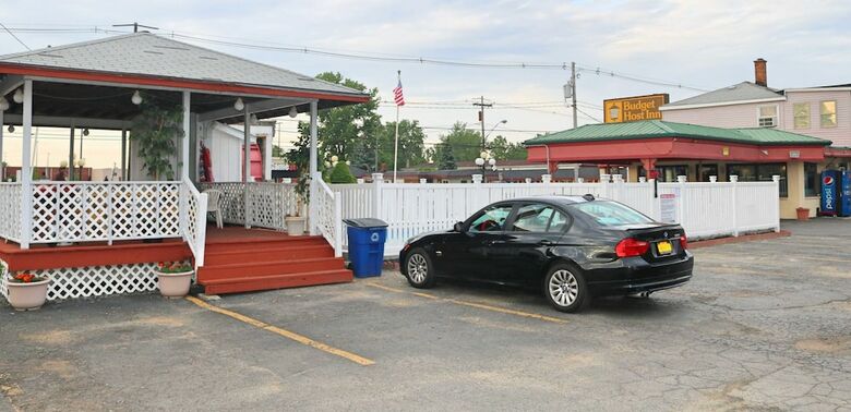 Motel Budget Host Inn Niagara Falls