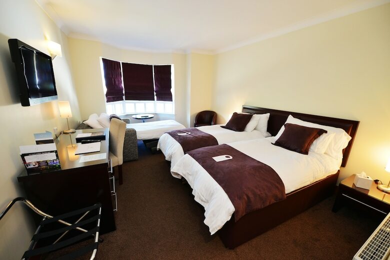 Glynhill Hotel And Leisure Club