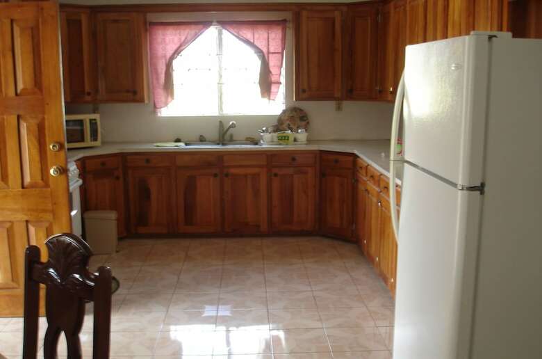Hotel Treasure Bay Guesthouse