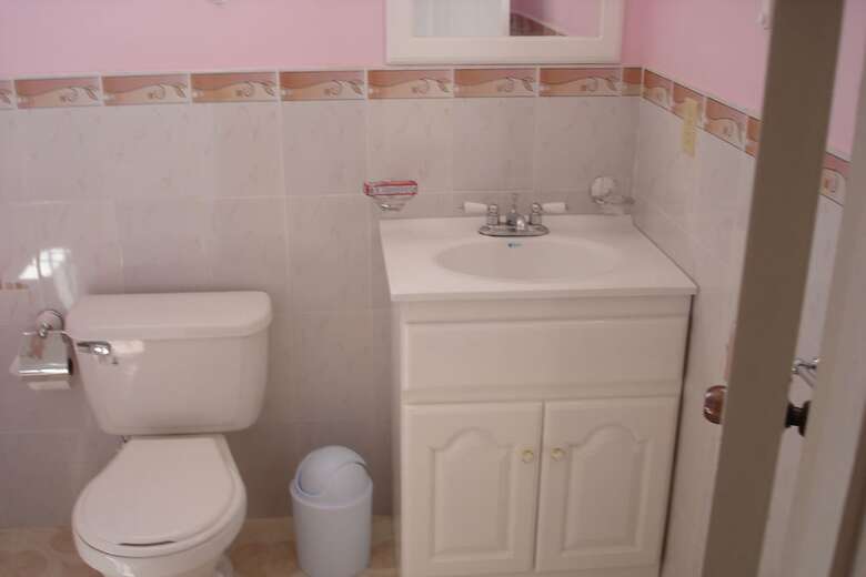 Hotel Treasure Bay Guesthouse