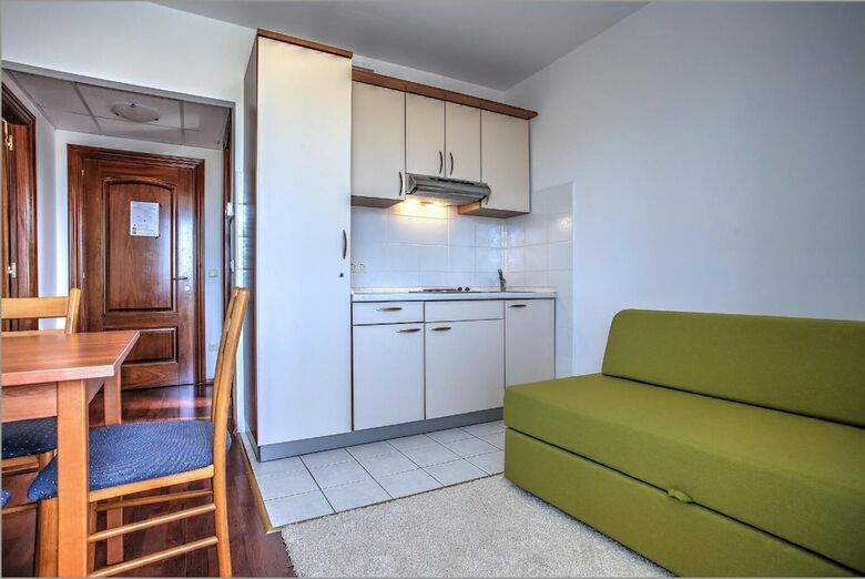 Aparthotel Zaton