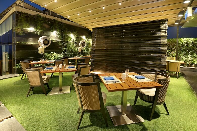 Hotel Four Points By Sheraton Dhaka, Gulshan