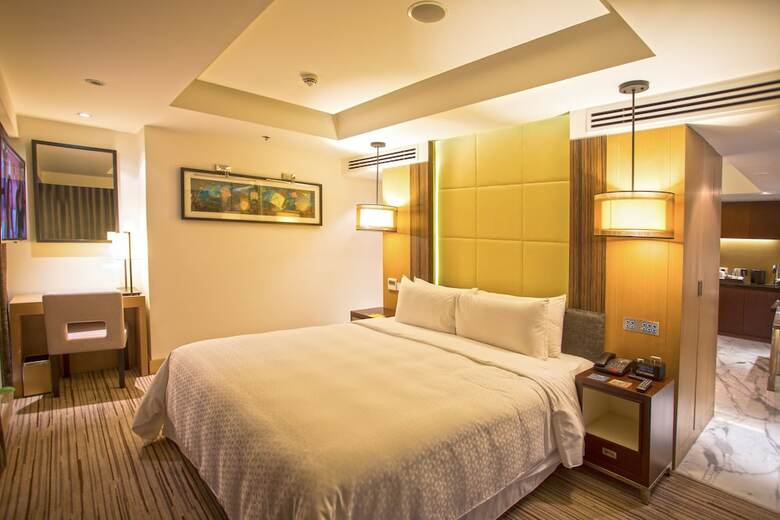 Hotel Four Points By Sheraton Dhaka, Gulshan