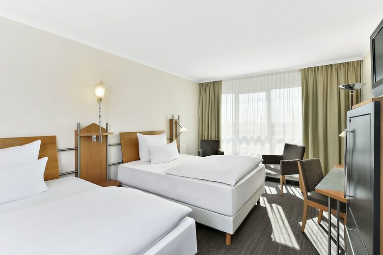 Hotel NH Mannheim-viernheim