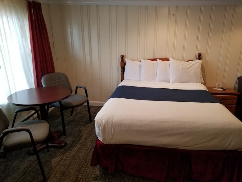 The Tides Motel