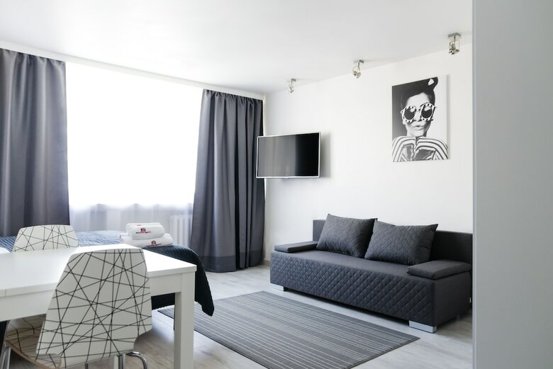 Aparthotel Hosapartments City Center