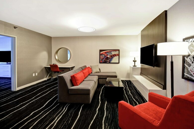 Hotel Doubletree By Hilton Deadwood At Cadillac Jack's