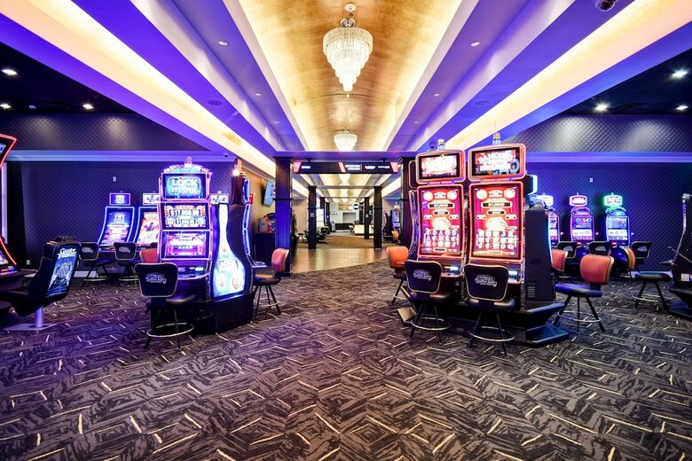 Hotel Doubletree By Hilton Deadwood At Cadillac Jack's