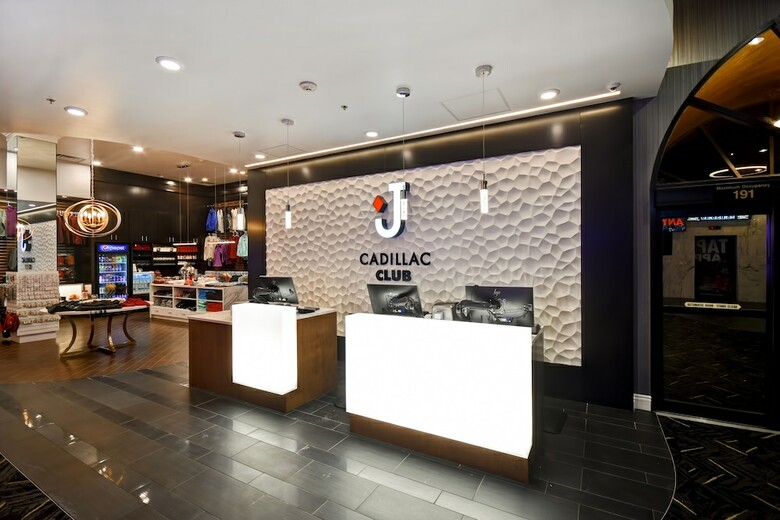 Hotel Doubletree By Hilton Deadwood At Cadillac Jack's