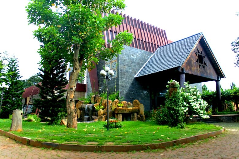 Hotel Coffee Tour Resort