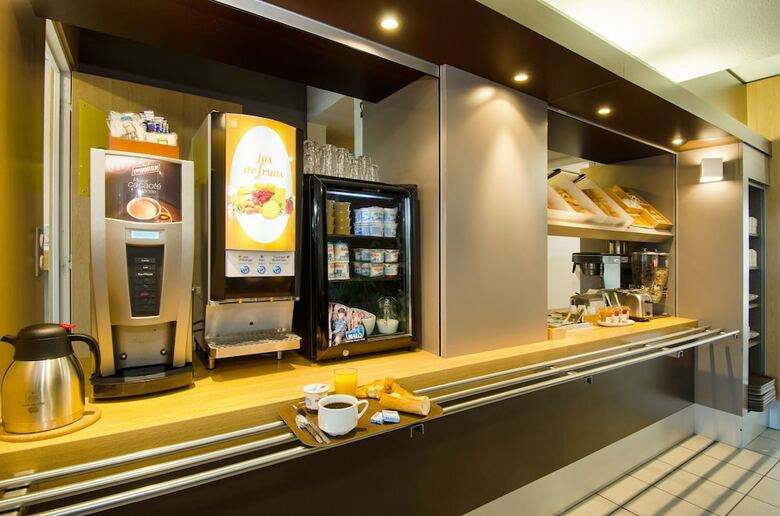 Hotel B&B H�tel Chartres Le Forum