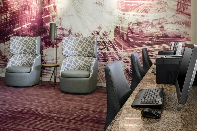 Hotel Courtyard By Marriott Newark Elizabeth