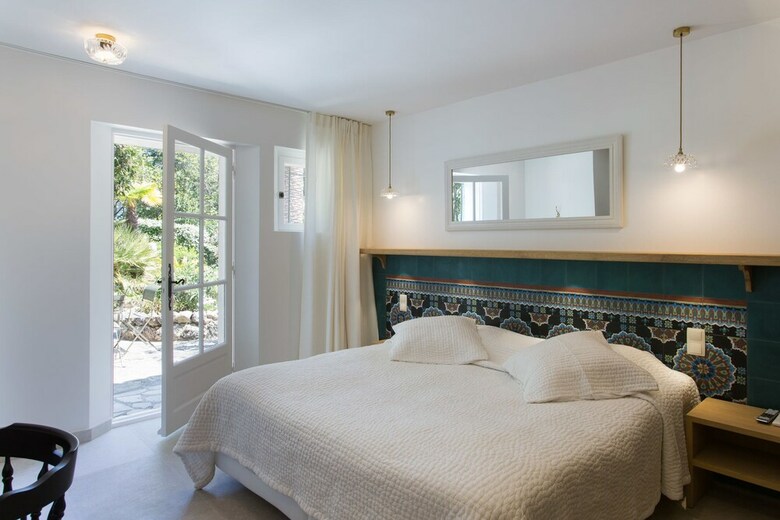 Hotel H�tel Les Capucines