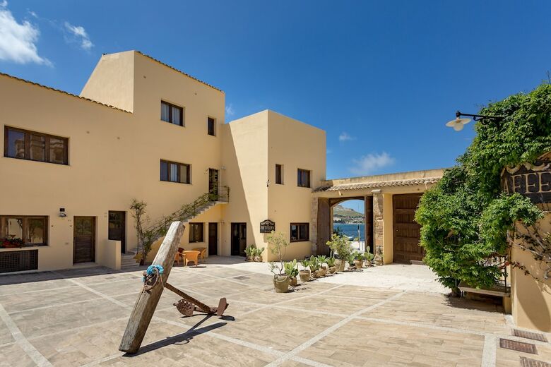 Smy Hotel La Tonnara Di Bonagia