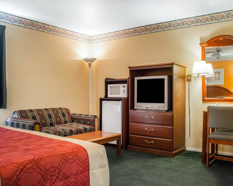 Hotel Travelodge By Wyndham Kingman