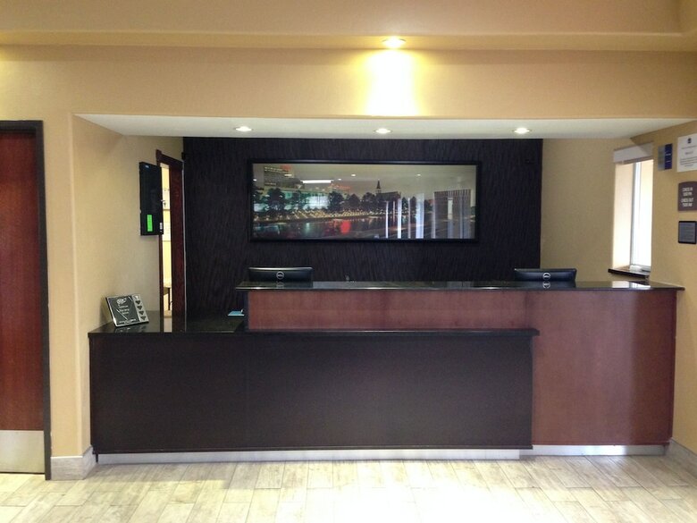 Hotel Best Western Greentree Inn & Suites