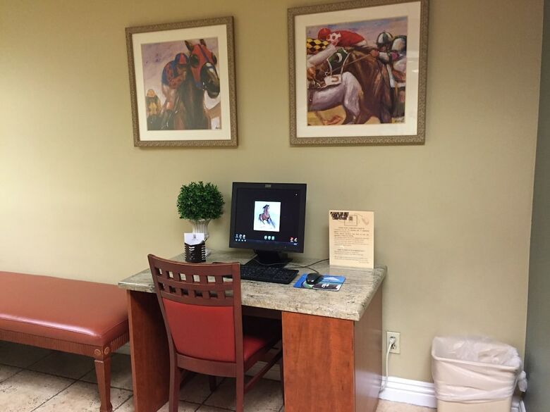 Jockey Resort Suites Center Strip