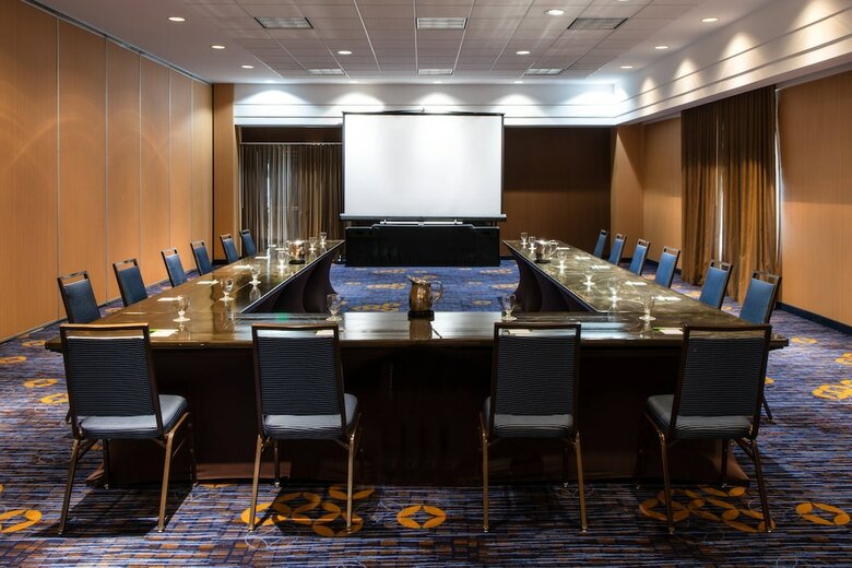 Hotel Courtyard By Marriott Newark Silicon Valley