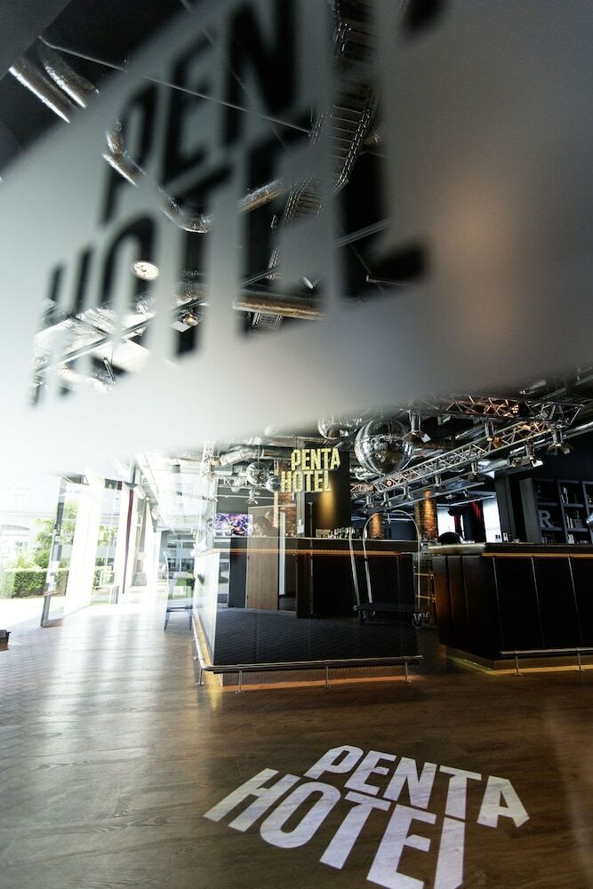 Pentahotel Paris Charles de Gaulle Airport