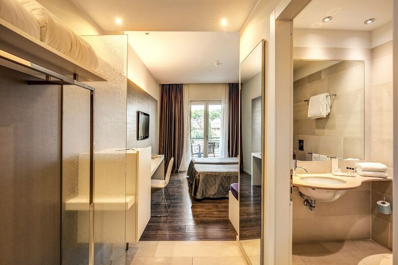 Hotel Isola Sacra Rome Airport