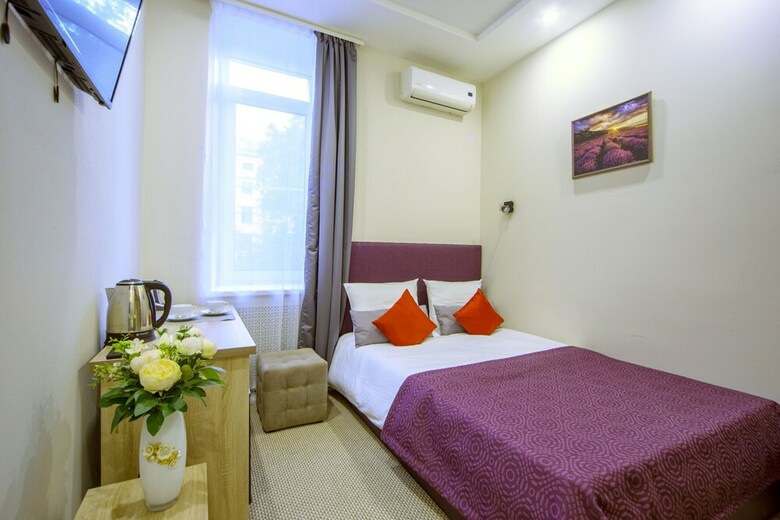 Hotel Piter On Dobrolyubova