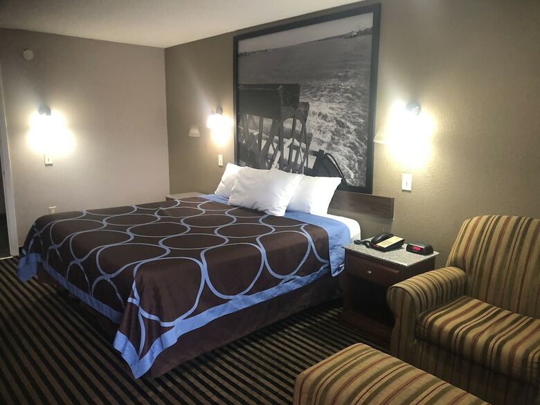 Motel Super 8 By Wyndham Baton Rouge/i-12