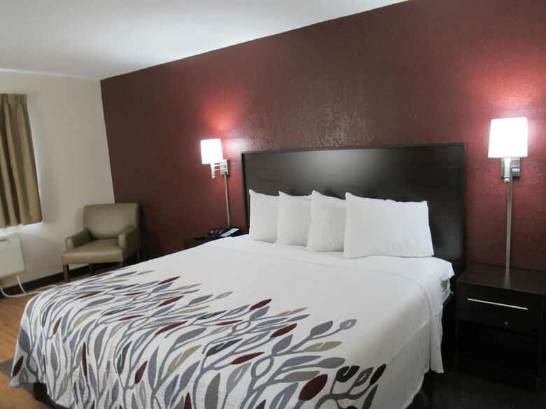 Motel Red Roof Inn Auburn