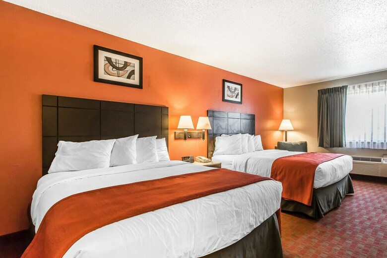 Motel Quality Inn & Suites