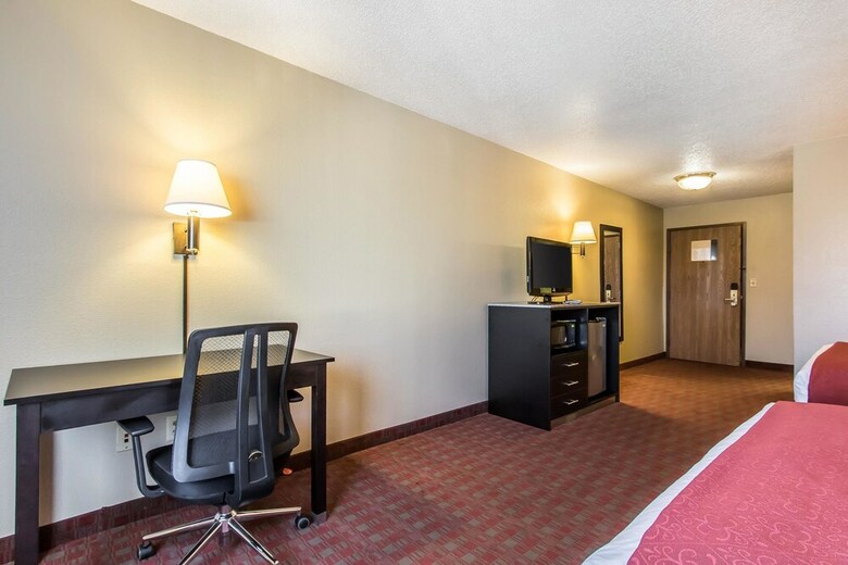 Motel Quality Inn & Suites