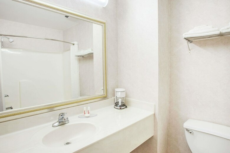 Motel Super 8 By Wyndham White Hall
