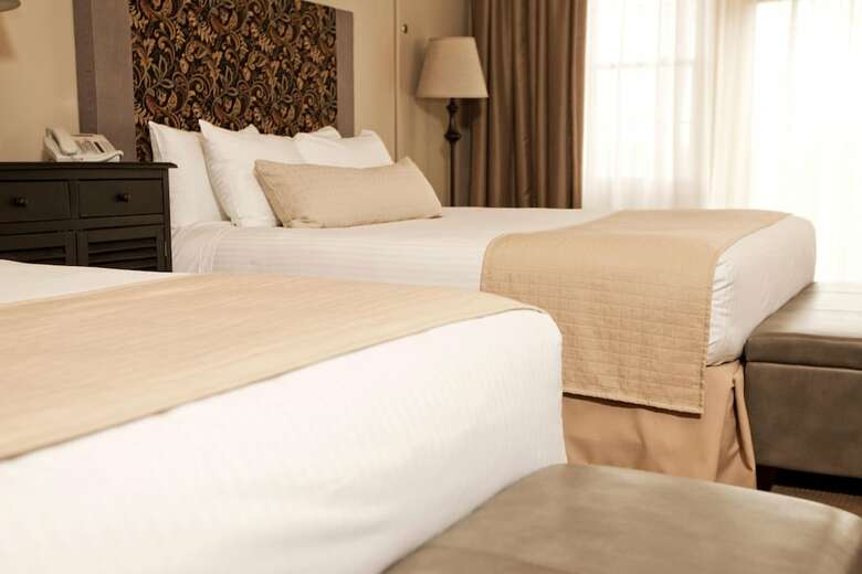 Hotel The Inns Of Geneva National