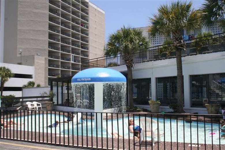 Hotel Polynesian Beach & Golf Resort