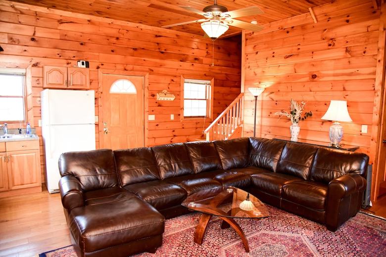 Azalea Inn Bed & Breakfast