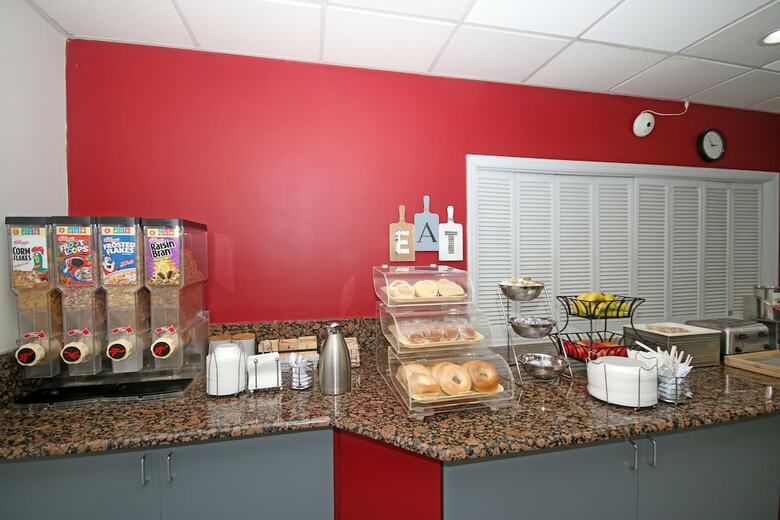 Hotel Econo Lodge Inn & Suites