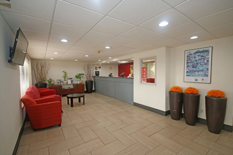 Hotel Econo Lodge Inn & Suites