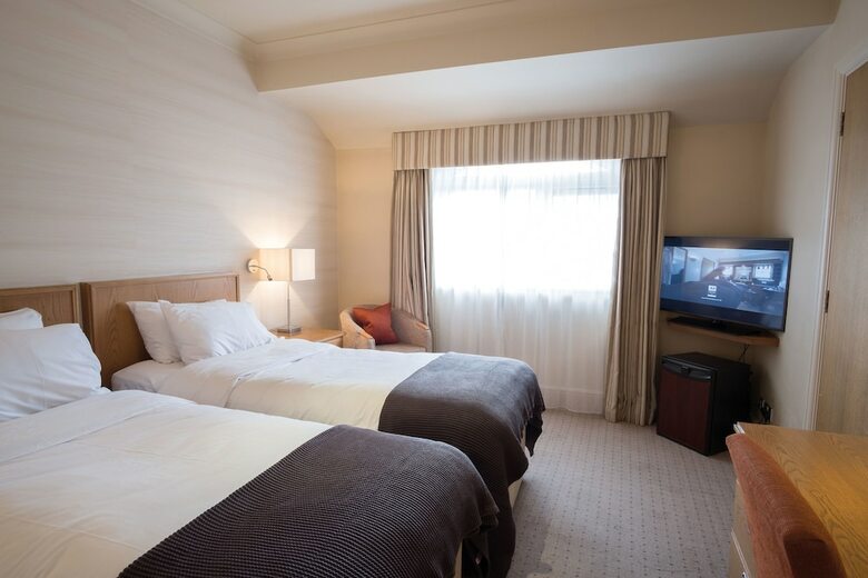 North Lakes Hotel And Spa