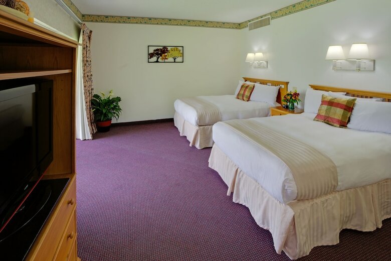 Hotel Deer Creek Lodge & Conference Center