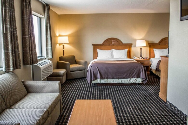 Hotel Comfort Inn East