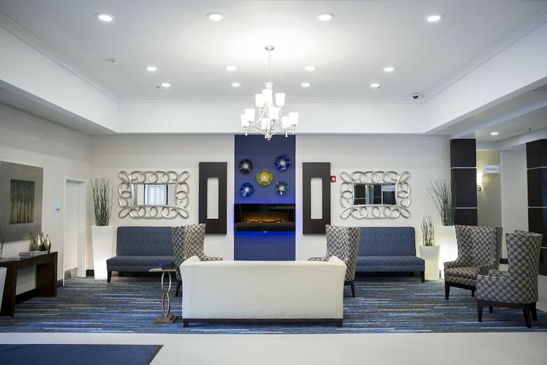 Hotel Holiday Inn Express & Suites Edwardsville