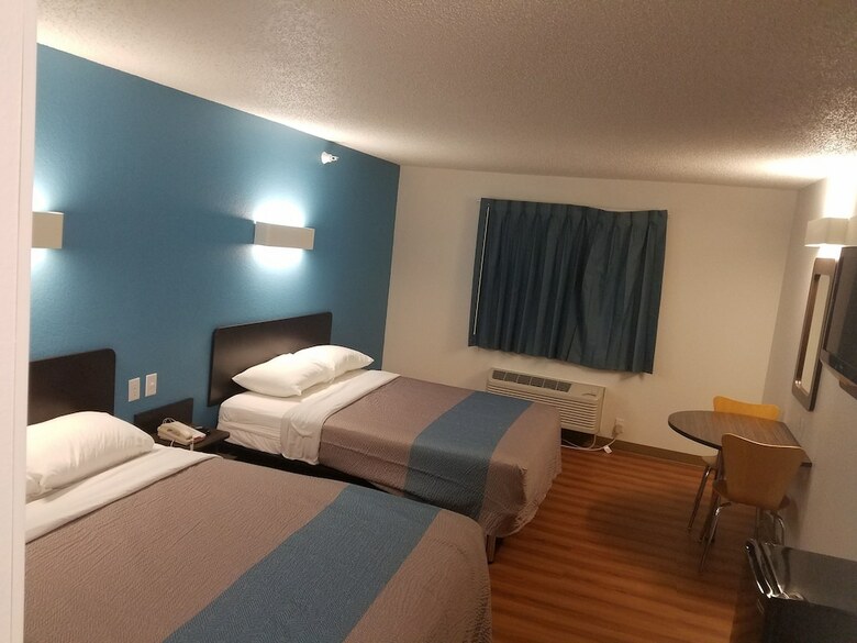 Hotel Motel 6 Indianapolis, In - Southport