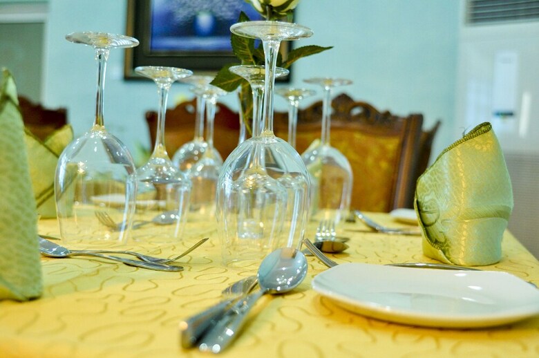 Hotel Caledonian Suites