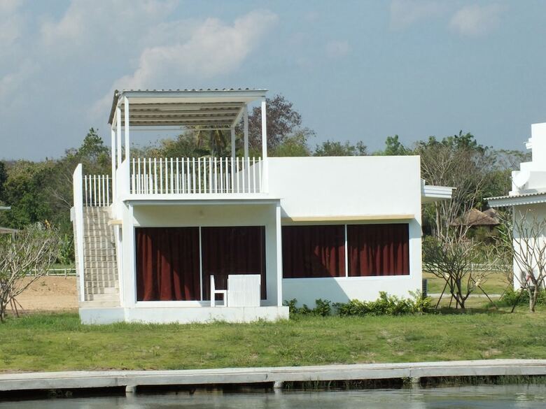 Hotel Worawee Resort & Spa