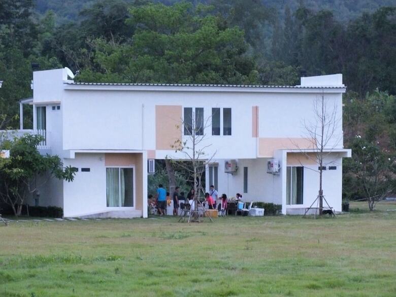 Hotel Worawee Resort & Spa