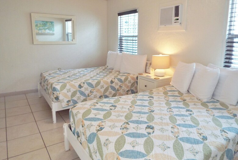 Hotel Haley's Couples Retreat
