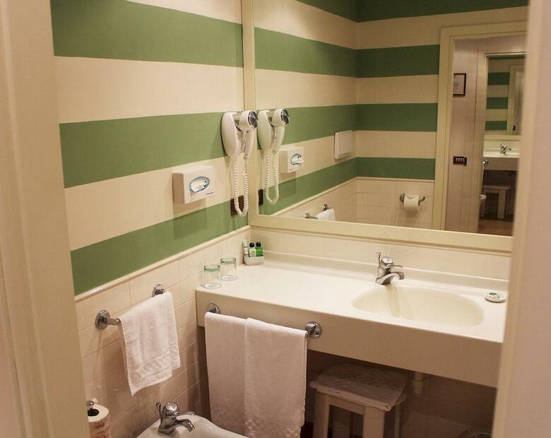 Relais Santa Chiara Hotel