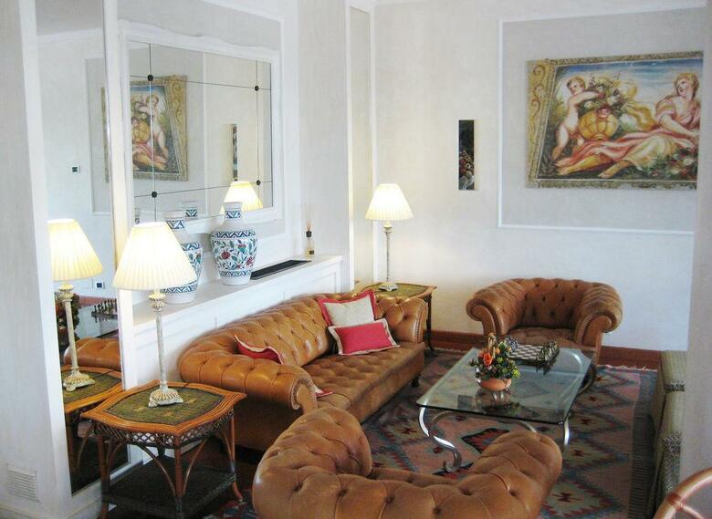 Relais Santa Chiara Hotel