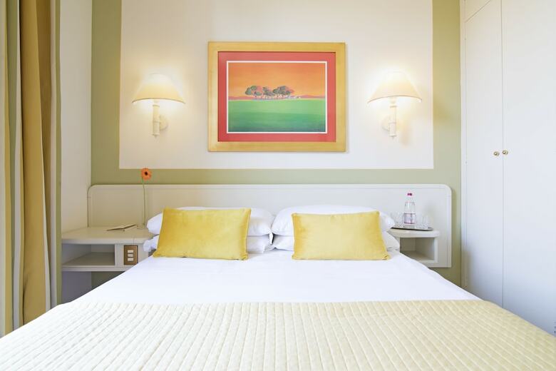 Relais Santa Chiara Hotel