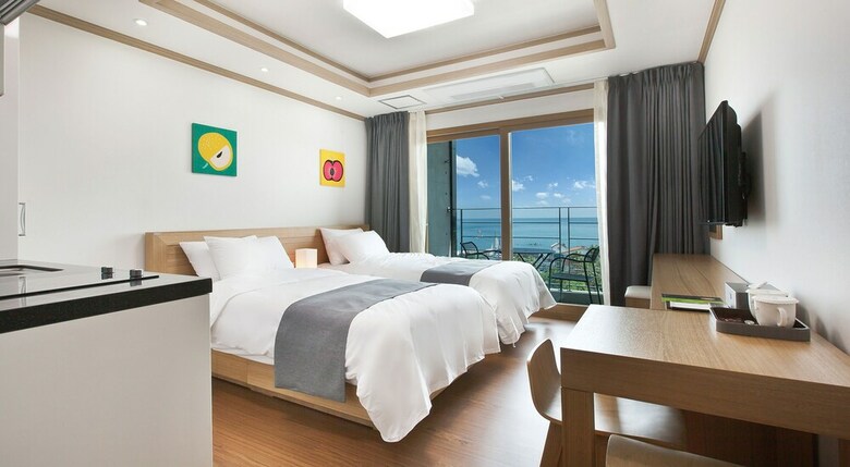 Familia Hotel Jeju