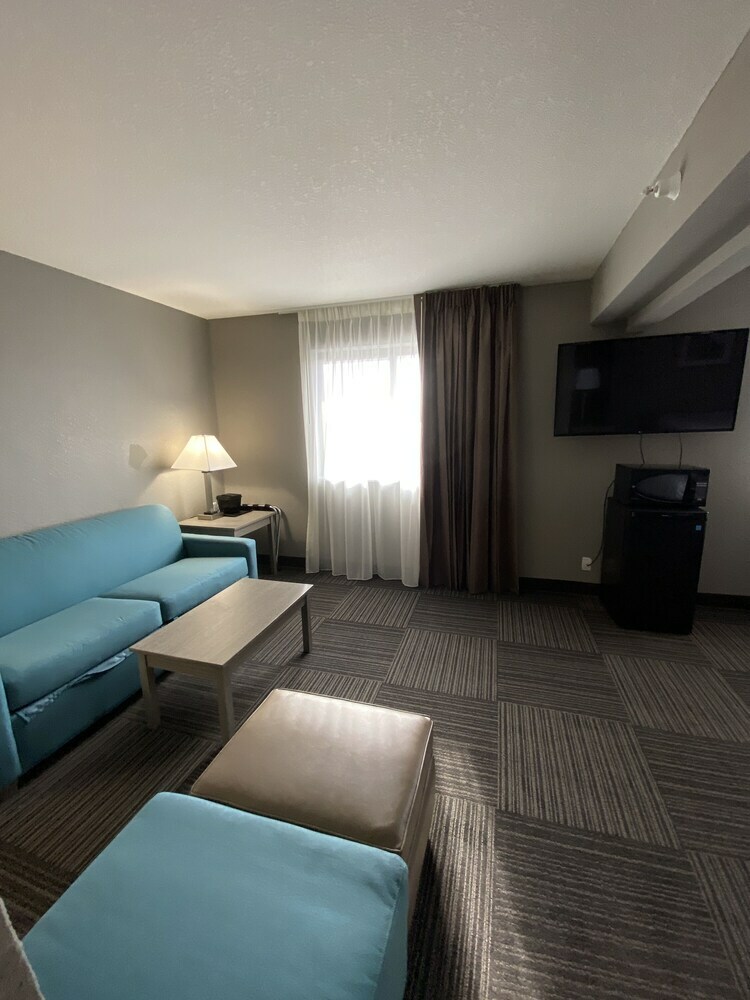 Hotel Quality Inn & Suites